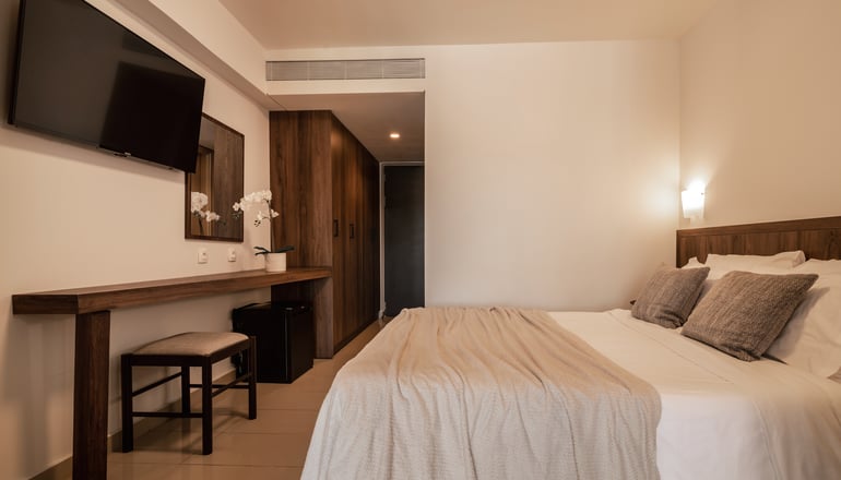 4* Planos Hotel - Τσιλιβί, Ζάκυνθος