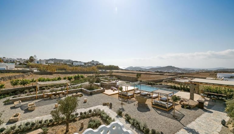 4* Portes Suites & Villas