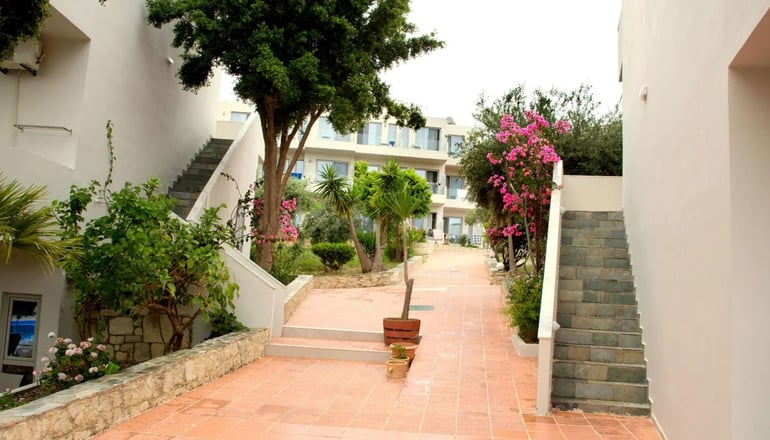 4* Resol Hotel (ex Liza Mary)