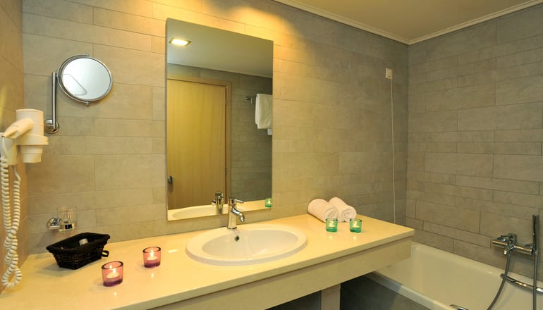 4* Porto Plaza - Άγιος Ιωάννης, Λήμνος