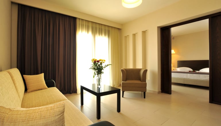 4* Porto Plaza - Άγιος Ιωάννης, Λήμνος