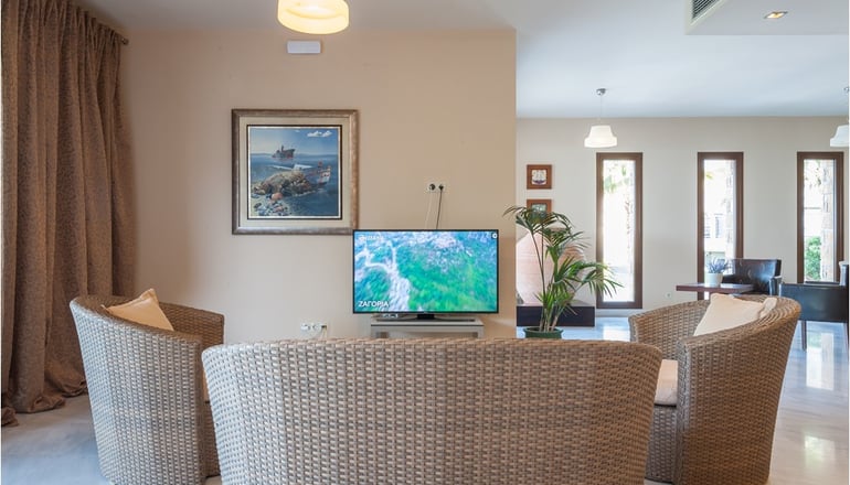 4* Porto Plaza - Άγιος Ιωάννης, Λήμνος