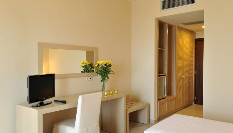 4* Porto Plaza - Άγιος Ιωάννης, Λήμνος