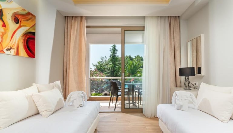 4* Poseidon Hotel Sea Resort