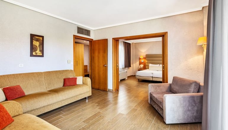 4* Poseidon Palace