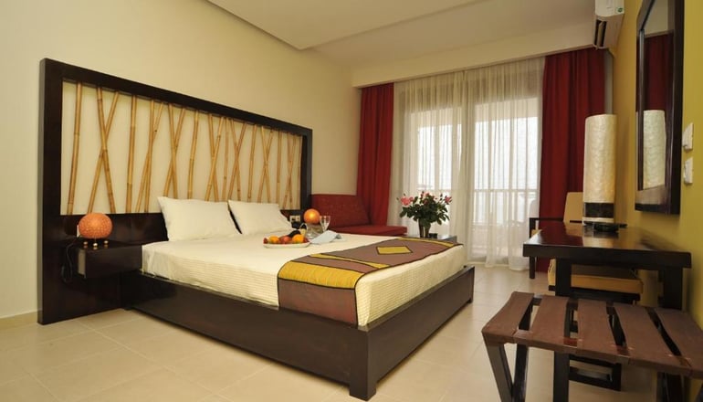 4* Possidi Paradise Hotel