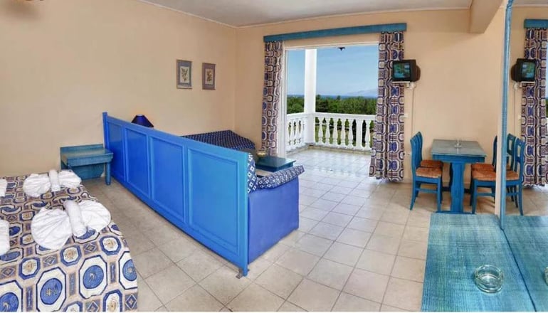 4* Rebecca's Village - Καρουσάδες, Κέρκυρα