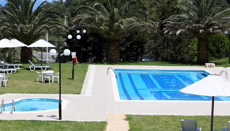 4* Rebecca's Village - Καρουσάδες, Κέρκυρα