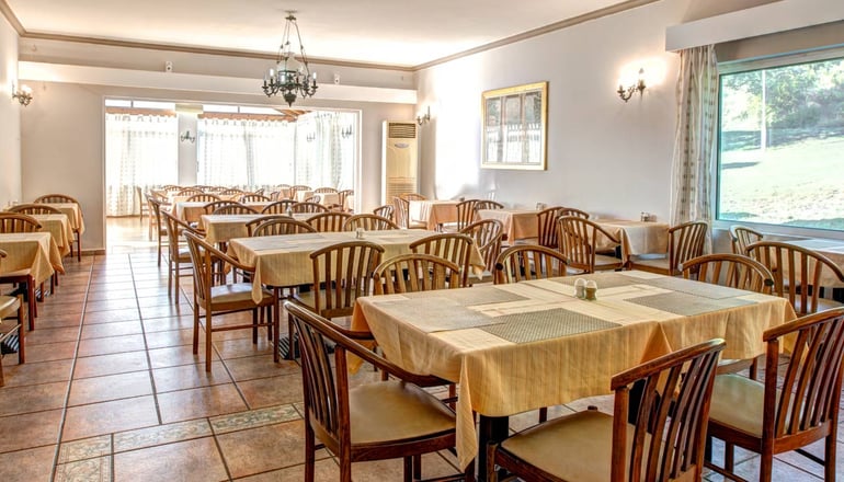 4* Rebecca's Village - Καρουσάδες, Κέρκυρα