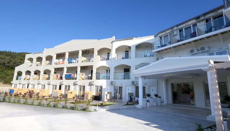 4* Saint George Palace