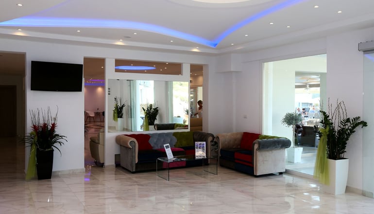 4* Saint George Palace