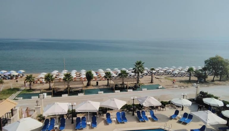 4* Santa Beach Hotel