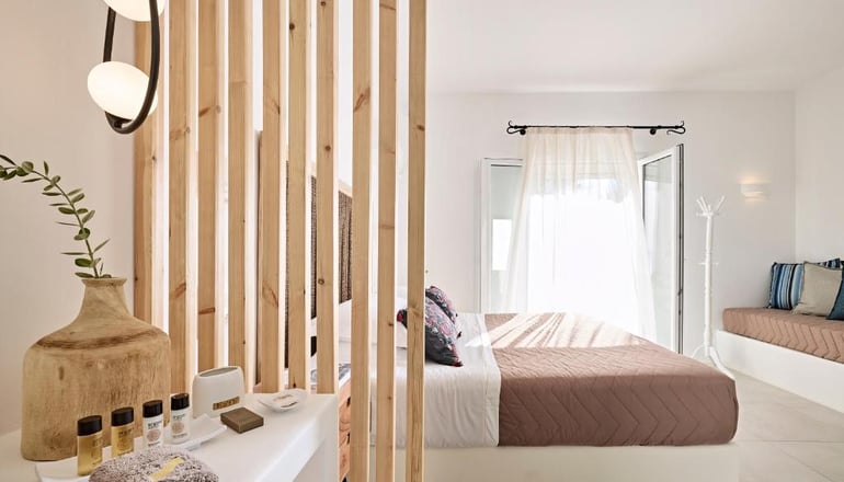 4* Santa Maria Village Milos