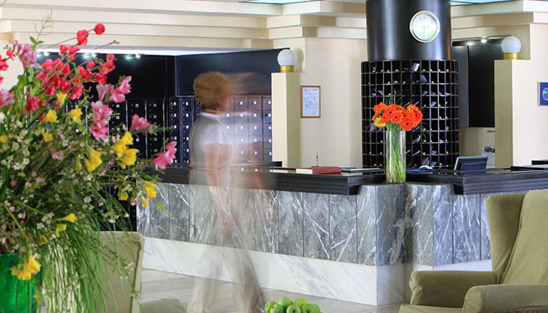 4* Santa Marina Beach Hotel