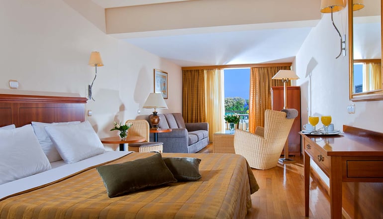 4* Santa Marina Beach Hotel