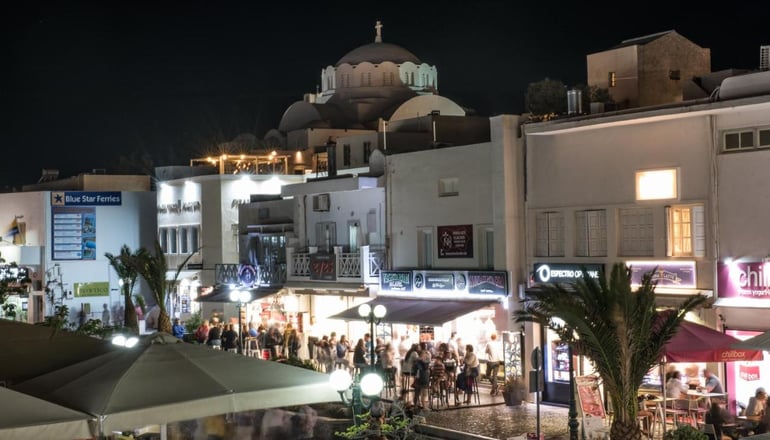 4* Santorini Main Square