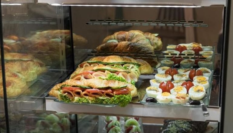 4* Santorini Main Square