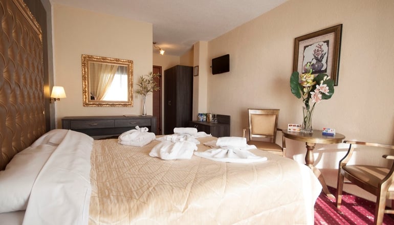 4* Secret Paradise Hotel & Spa