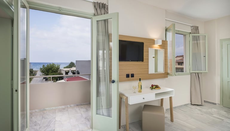 4* Summer Beach Hotel