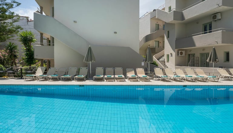 4* Summer Beach Hotel