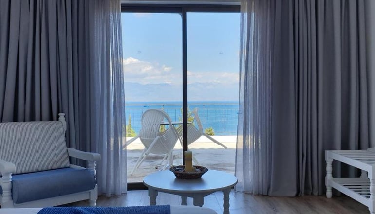 4* Sunrise Village Beach Hotel