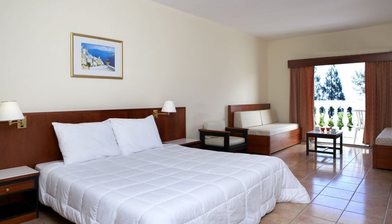 4* Sunshine Corfu Hotel & Spa