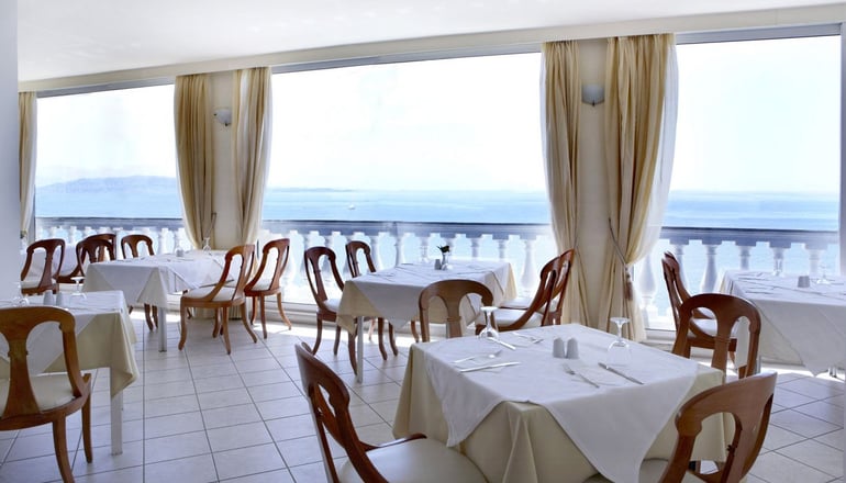 4* Sunshine Corfu Hotel & Spa