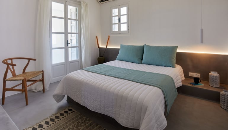 4* Symmetry Suites - Ακρωτήρι, Σαντορίνη