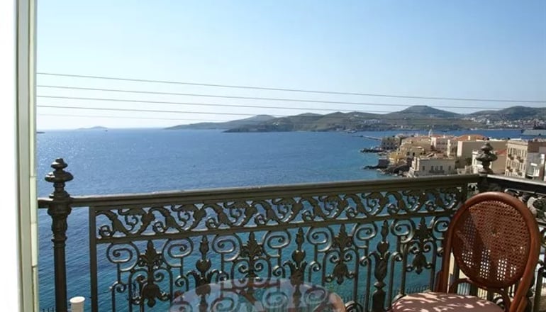 4* Syrou Melathron - Ερμούπολη, Σύρος
