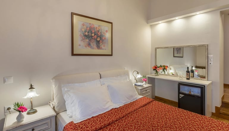 4* Syrou Melathron - Ερμούπολη, Σύρος