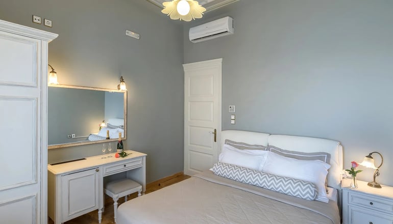 4* Syrou Melathron - Ερμούπολη, Σύρος