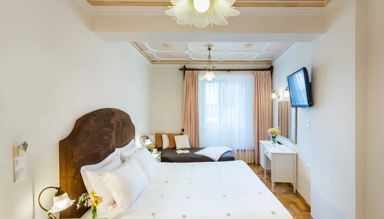 4* Syrou Melathron - Ερμούπολη, Σύρος