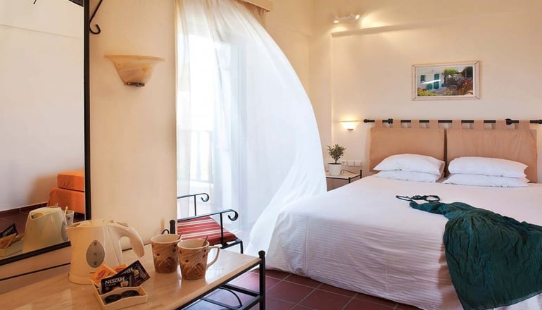 4* The Village Water Park Smartline