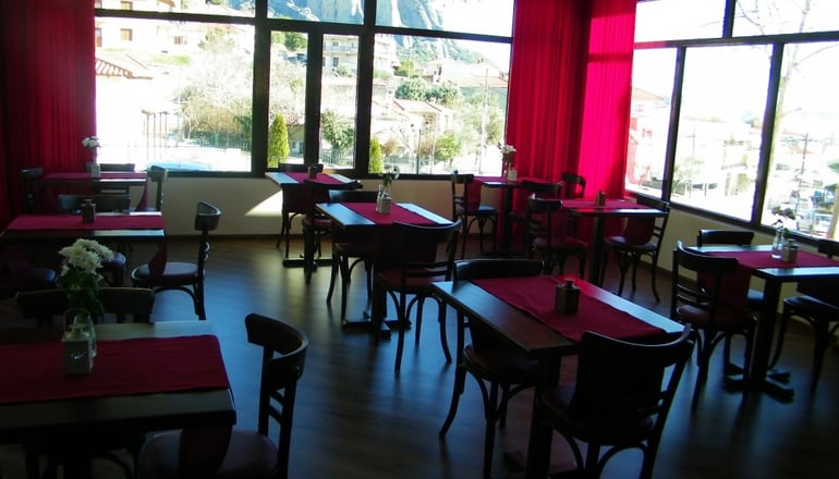 4* Theatro Hotel Odysseon - Καλαμπάκα