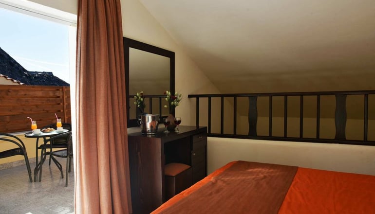 4* Theo Hotel - Χανιά, Κρήτη