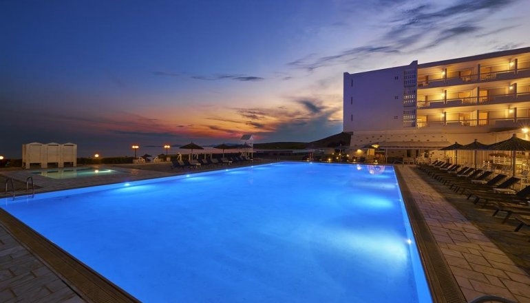 4* Tinos Beach Hotel