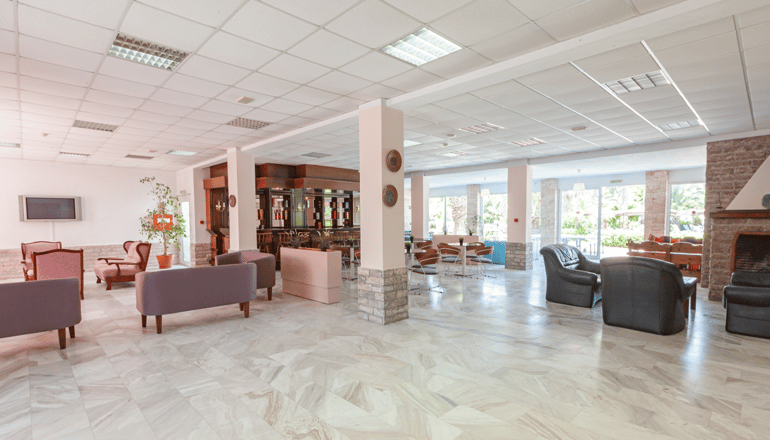 4* Tropical Hotel