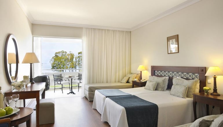 4* Louis Kerkyra Blue