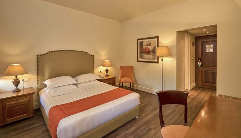 4* Xenia Palace Portaria