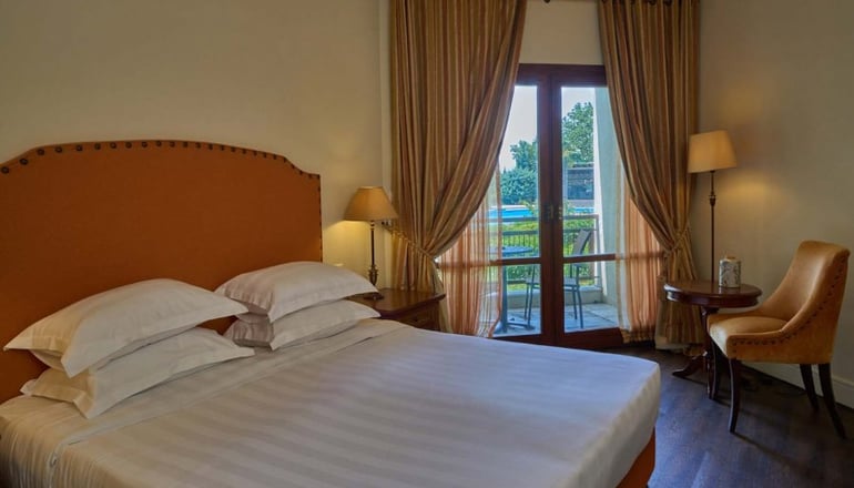 4* Xenia Palace Portaria