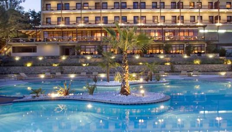 4* Xenia Palace Portaria