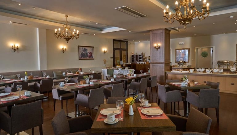 4* Xenia Palace Portaria