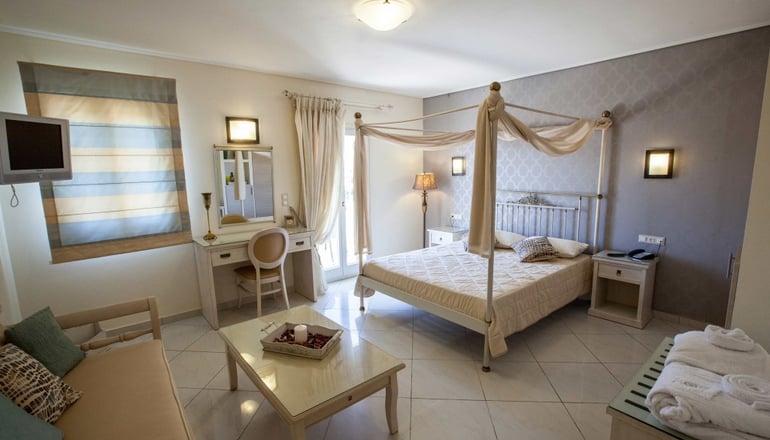 4* Aegean Palace - Πλάκα, Νάξος