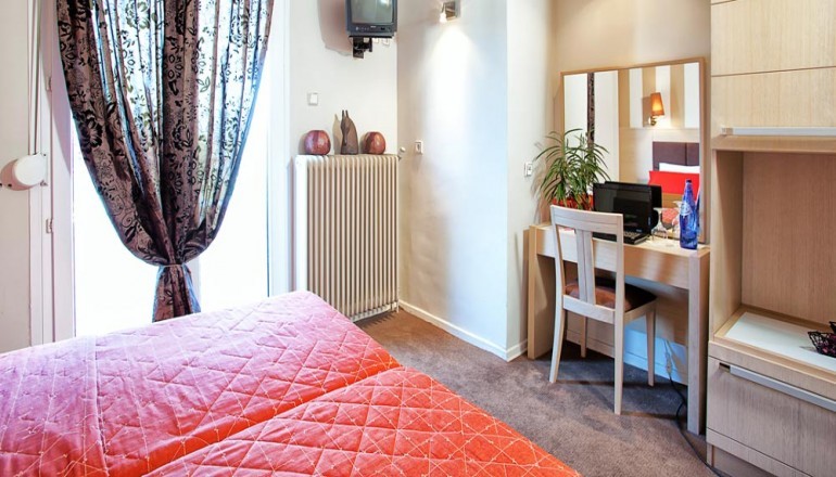 Anastassiou Hotel