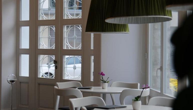 5* Metropolis Hotel