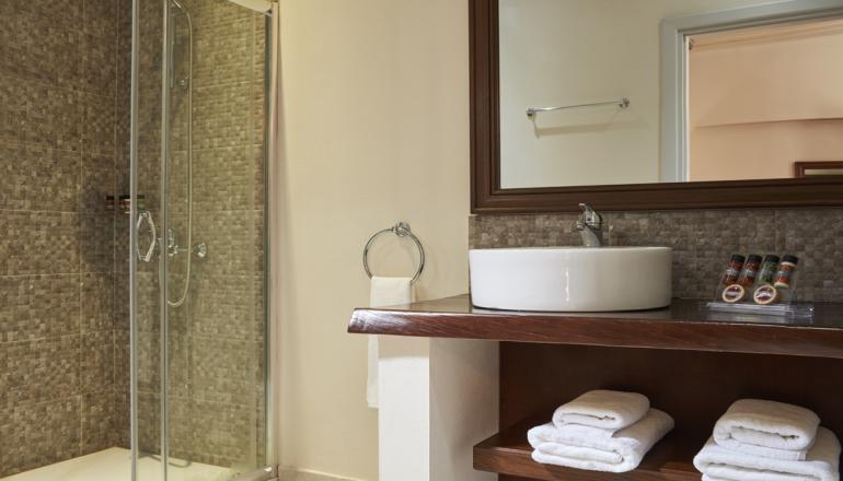 Nefeles Luxury Residence & Lounge
