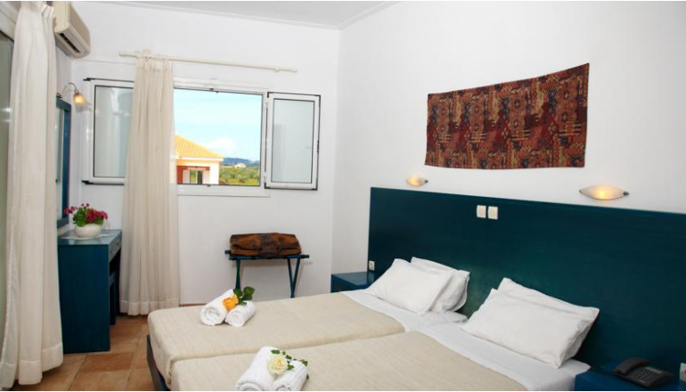 Eco Resort Zefyros Hotel