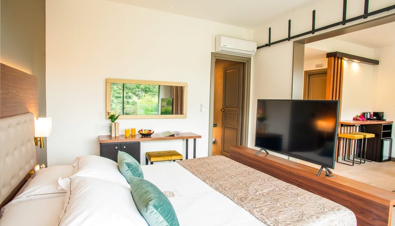 5* Acrotel Athena Pallas