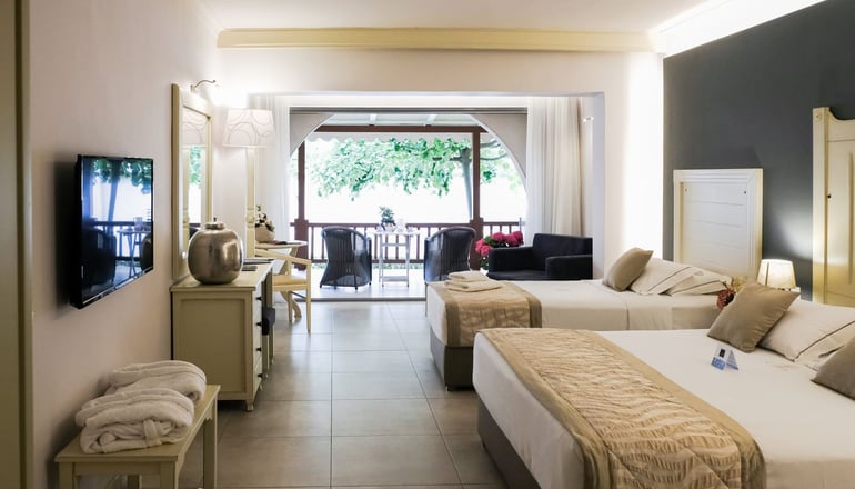 5* Acrotel Athena Pallas