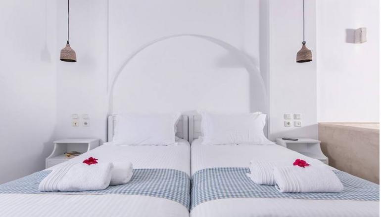 4* Cycladic Islands Hotel & Spa